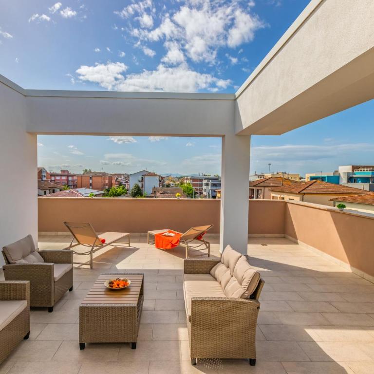 LTApartments11 Attico con ampia terrazza vista Torre - Appartamento Attico - 1