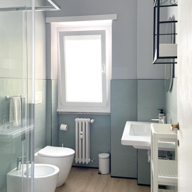 Bright Apartment with Balcony near Rome Centre & Metro - One-Bedroom Apartment - 4