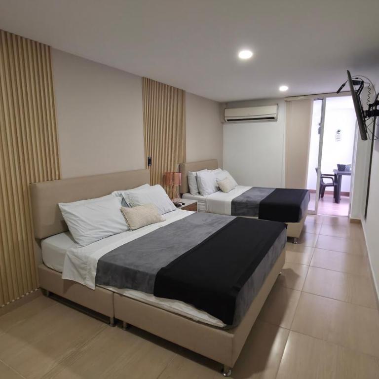 Naiot Hotel Boutique - Deluxe Family Room - 1