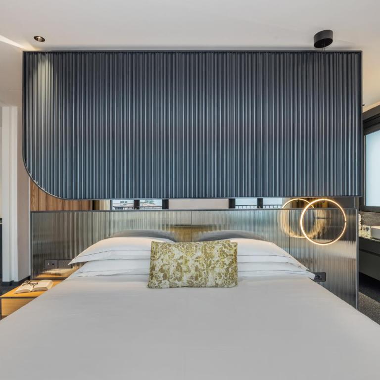 Hotel Al Caminetto – Adults Only, WorldHotels Crafted - King Suite with Terrance and Lake View - Non-Smoking - 11