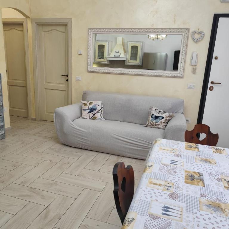 Residenza Rosa Maria Olbia - Appartamento con 2 Camere da Letto - 2
