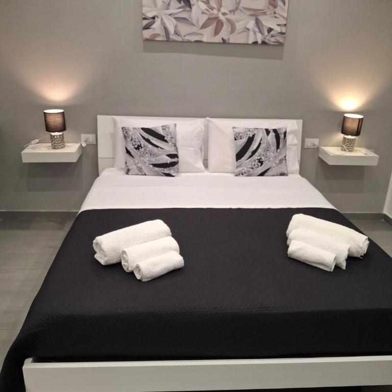 CASE VACANZE FraEmily , PALERMO - Quadruple Room with Private Bathroom - 4