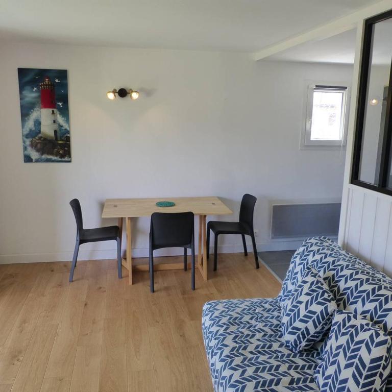 Residence AMARINE Appartement avec terrasse et piscine collective chauffée - Apartment mit 2 Schlafzimmern - 6