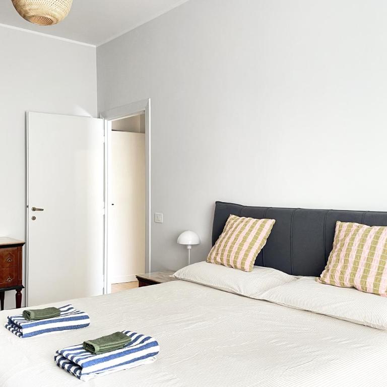 Bright Apartment with Balcony near Rome Centre & Metro - One-Bedroom Apartment - 12