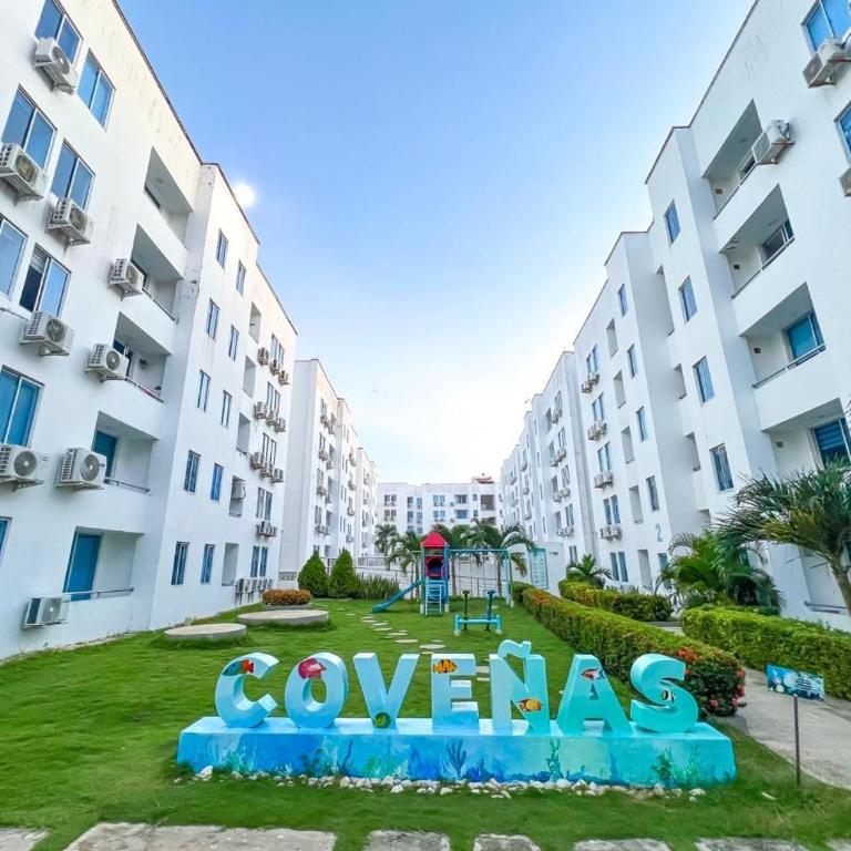 Apartamentos para Grupos Grandes Coveñas - Apartamento de 3 dormitorios - 1