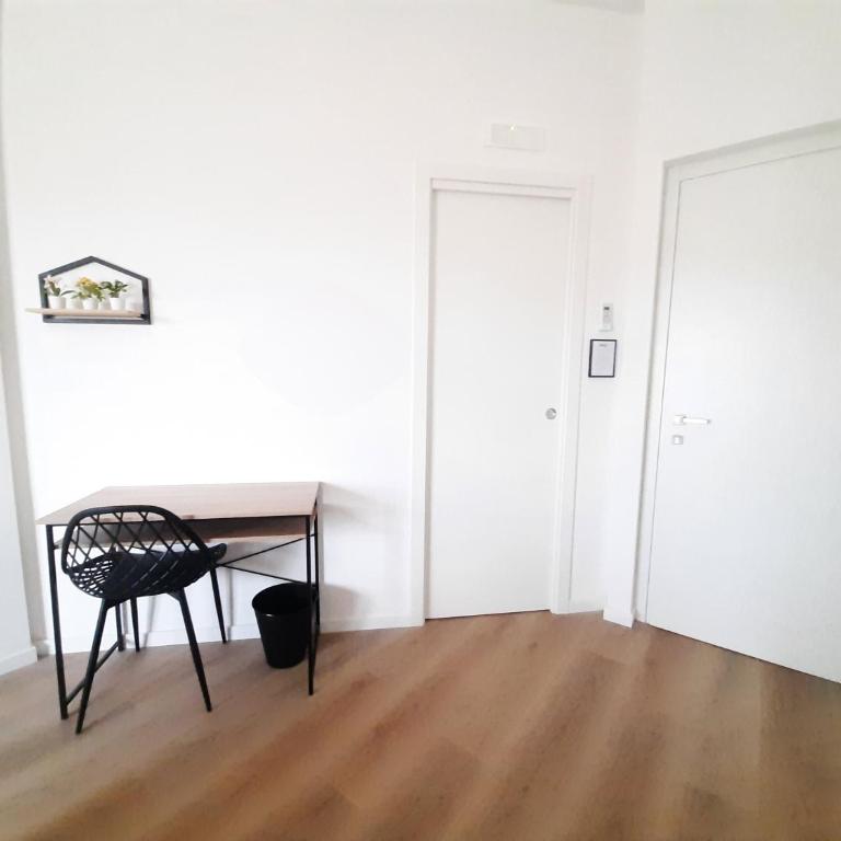 Urban View Bari - Rooms & Terrace - Triple Room - 7