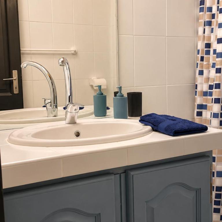 Nid douillet avec vue cathédrale - Appartement 1 Chambre - 13