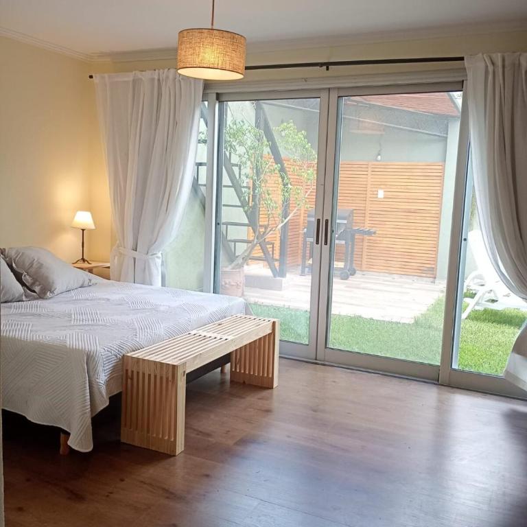 Casa con hydromasaje and Jacuzzi en Pacheco - Casa con 1 dormitorio - 32