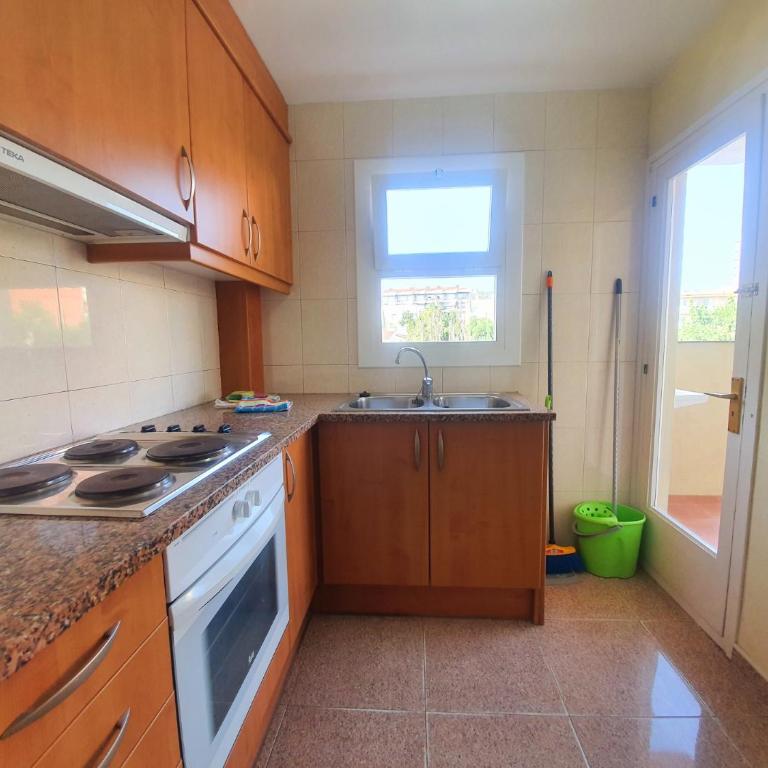 Payet Apartments - One-Bedroom Apartment (2 - 4 Adults) - 5