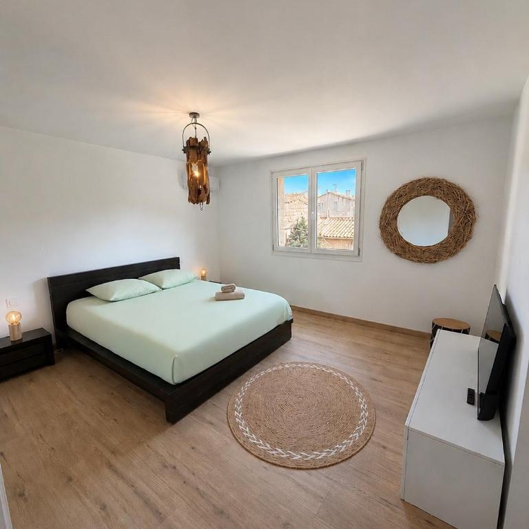 Villa jardin BBQ Piscine enfants Aigues Mortes Intra Muros - Villa 3 Chambres - 11
