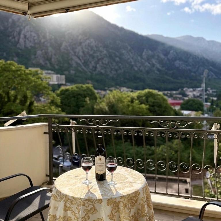 Apartment Sofia - Modern 2-Bedroom Retreat Near Kotor Old Town - Two-Bedroom Apartment - 3