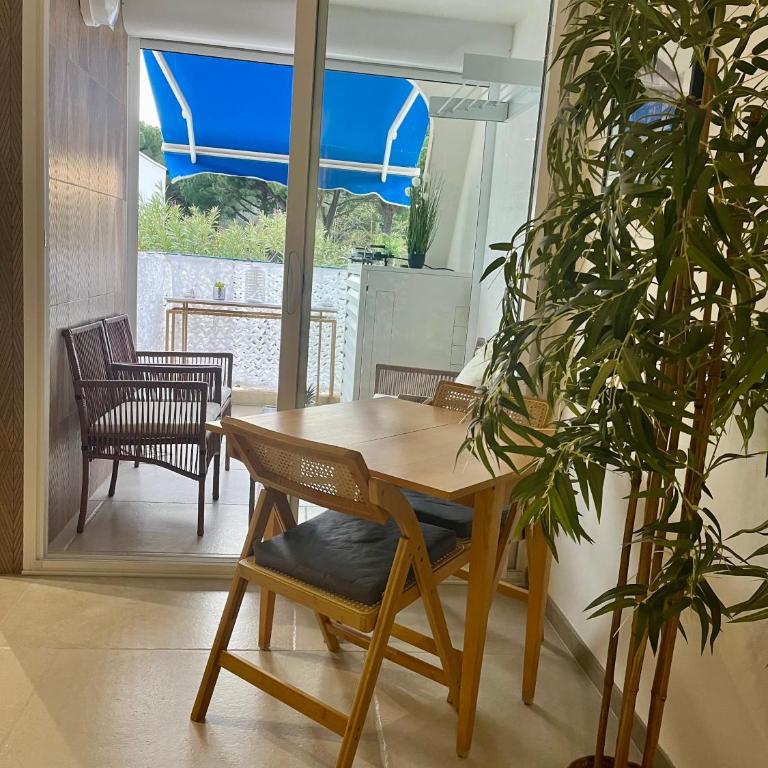 Cosy Sunnyland, accès direct plage et parking privatif - One-Bedroom Apartment - 13