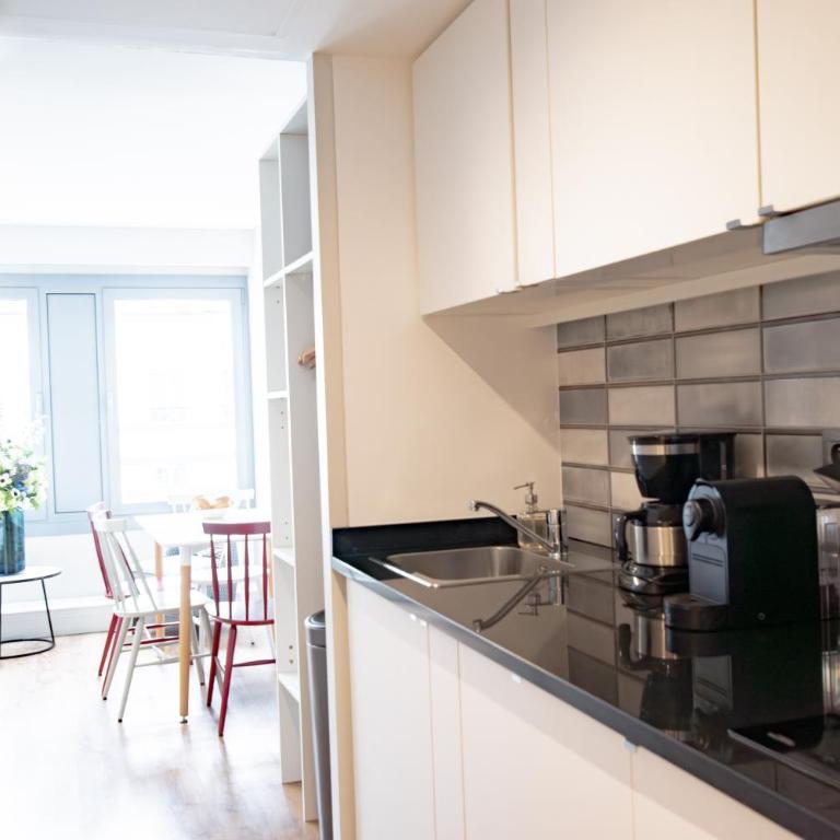Madame Cadet - Appartement – Bâtiment 2 - 6