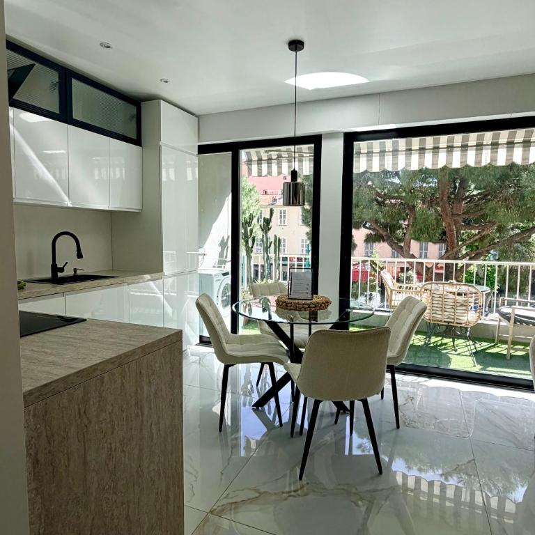 Le Soleil Tropézien, Somptueux 2 pièces - Terrasse Vue Mer - Apartment mit 1 Schlafzimmer - 5