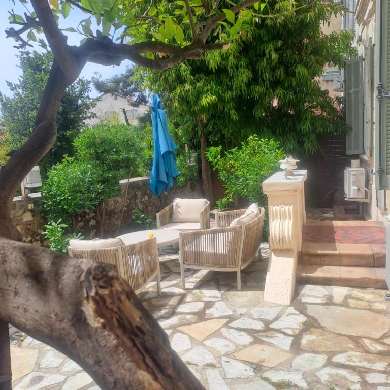 Un rez de jardin en plein centre - Apartment mit 2 Schlafzimmern - 17