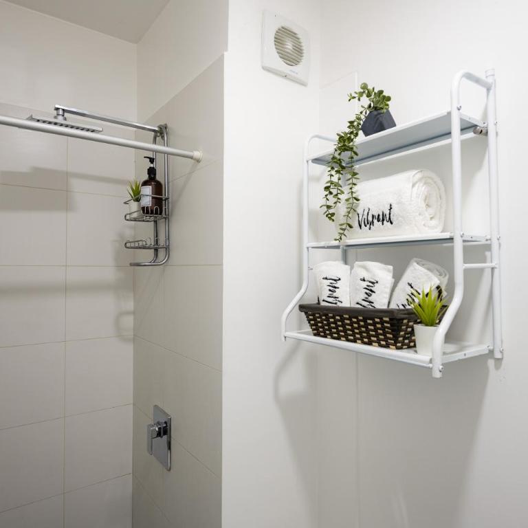 G15 Apartments by Vibrant - Superior Studio - 13