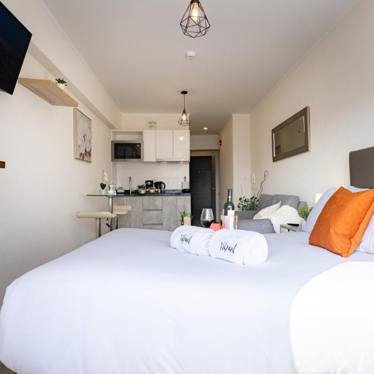 G15 Apartments by Vibrant - Superior Studio - 17