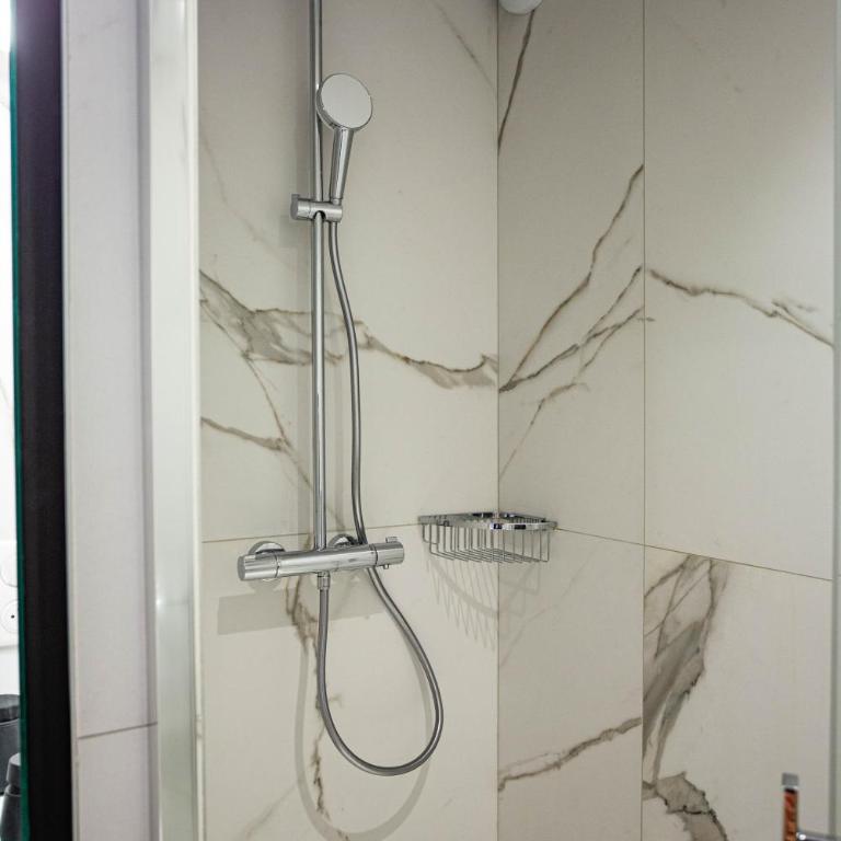 Superbe T2-T3 rénové, bord de mer, piscine, parking privé - Appartamento con 2 Camere da Letto - 9