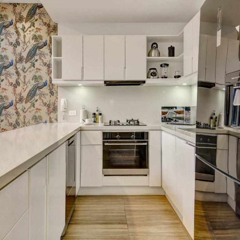 Deluxe 1BR Duplex with Terrace near El Virrey - Apartamento Dúplex - 6
