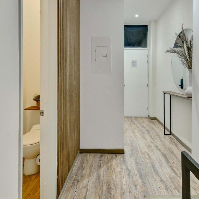 Deluxe 1BR Duplex with Terrace near El Virrey - Apartamento Dúplex - 17