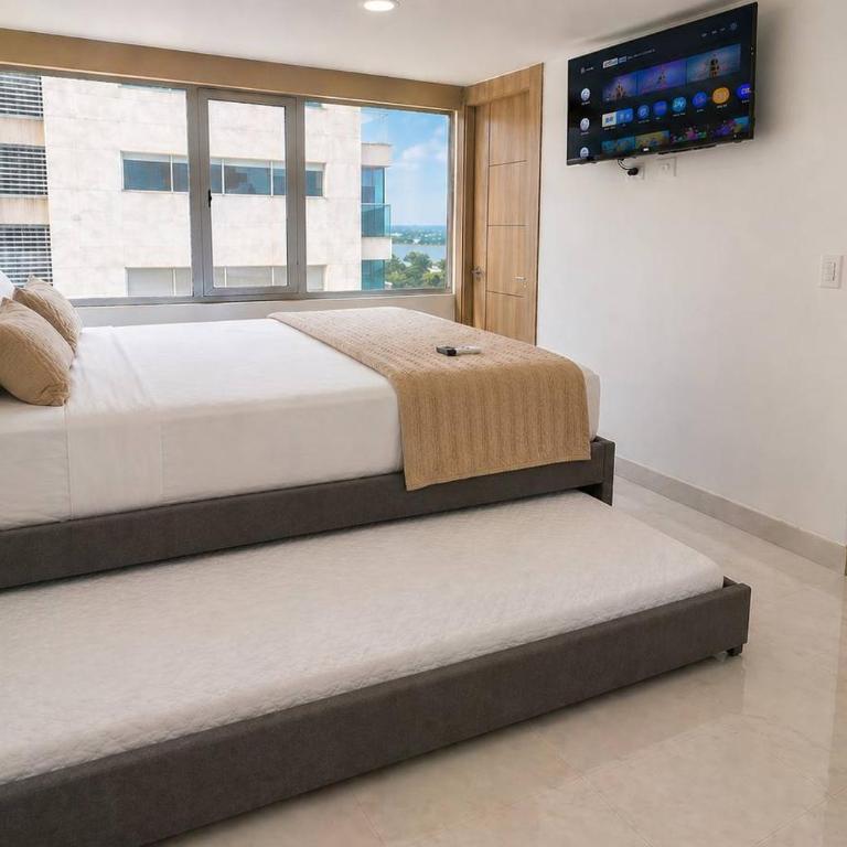 Big Family 3BR Pool Gym Near, Parking, AC, WIFI, El Dorado - Three-Bedroom Premium Apartment - 41