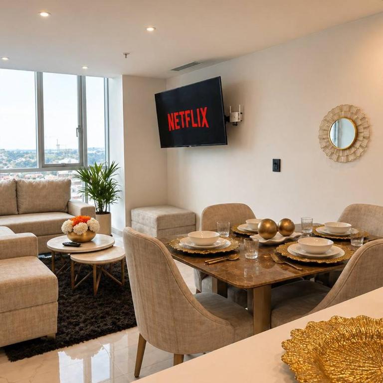 Big Family 3BR Pool Gym Near, Parking, AC, WIFI, El Dorado - Three-Bedroom Premium Apartment - 65