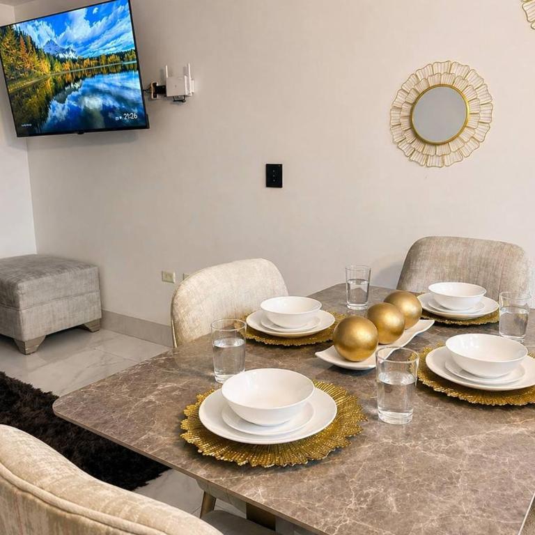 Big Family 3BR Pool Gym Near, Parking, AC, WIFI, El Dorado - Three-Bedroom Premium Apartment - 30