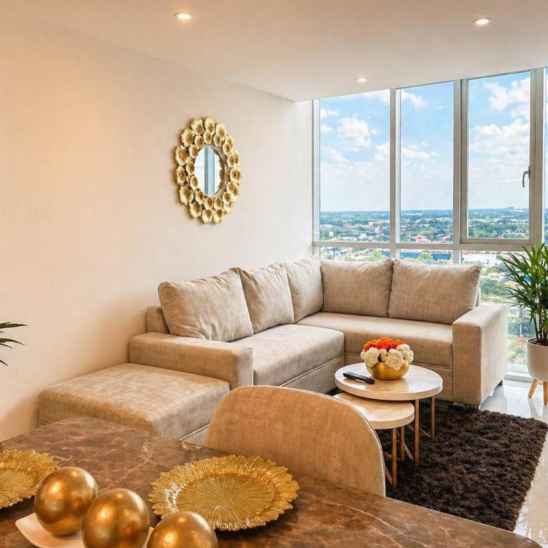 Big Family 3BR Pool Gym Near, Parking, AC, WIFI, El Dorado - Three-Bedroom Premium Apartment - 42