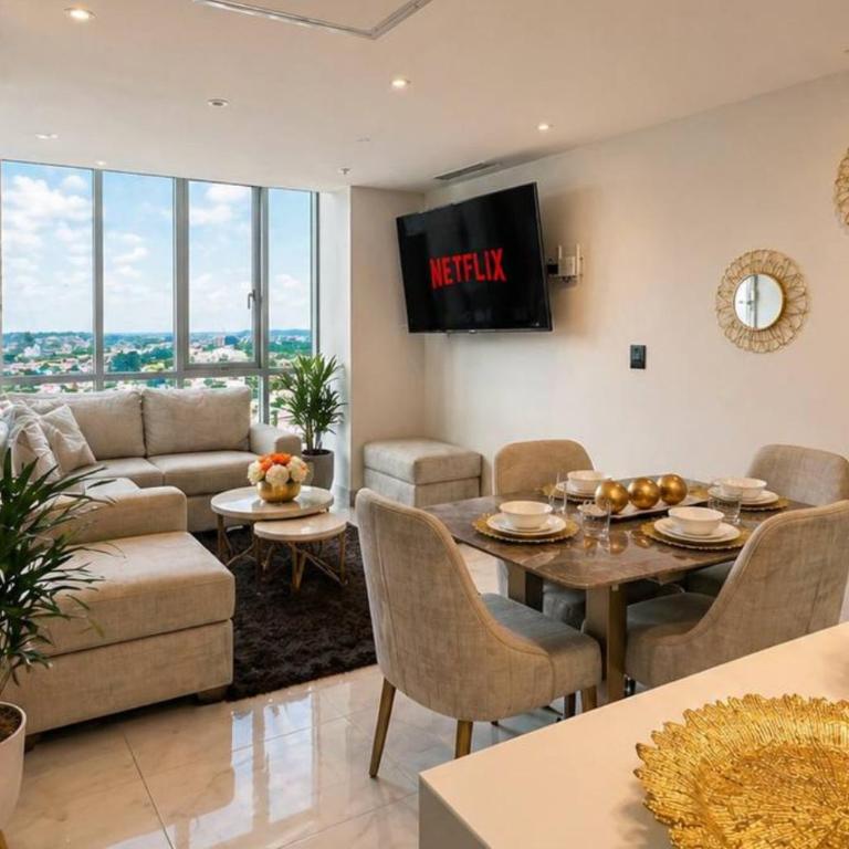 Big Family 3BR Pool Gym Near, Parking, AC, WIFI, El Dorado - Three-Bedroom Premium Apartment - 79