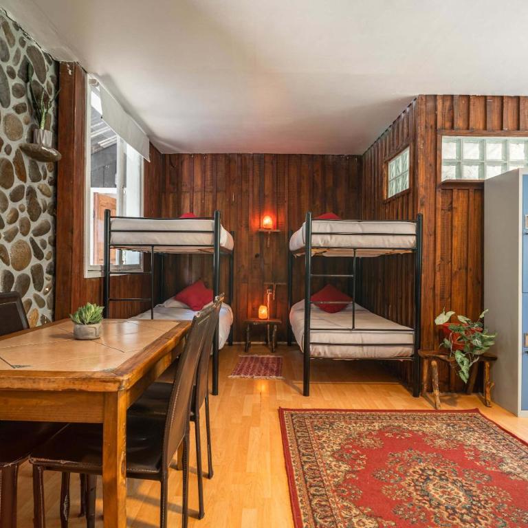 Hostal Casona del Agua 10 personas Tinajas Cajon del Maipo - Habitación compartida - 5