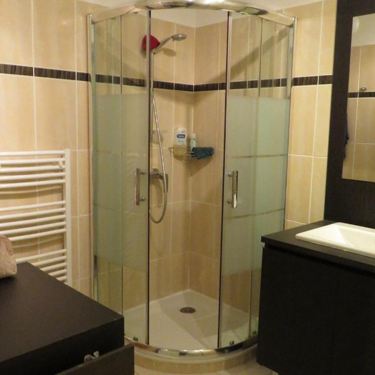 T2 Climatisé Sète Résidence avec Piscine - FR-1-472-210 - Apartment - 16