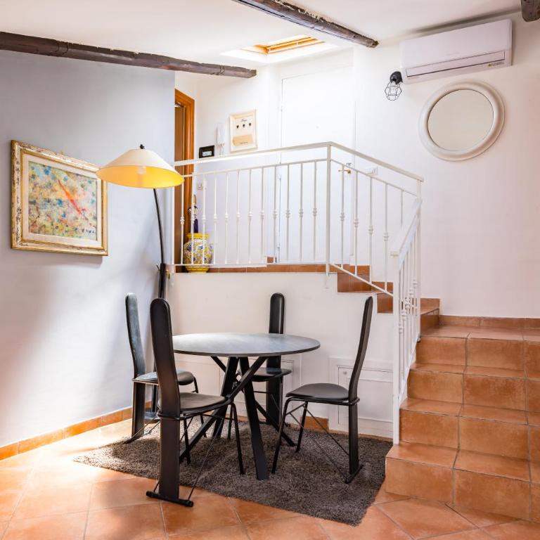 Alessios House by NapoliApartments - Appartamento - 17