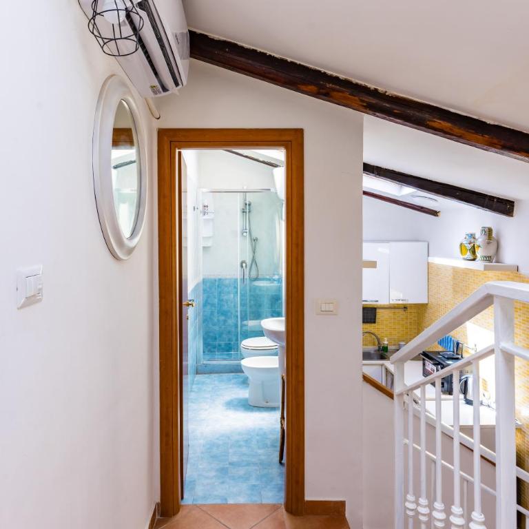 Alessios House by NapoliApartments - Appartamento - 23