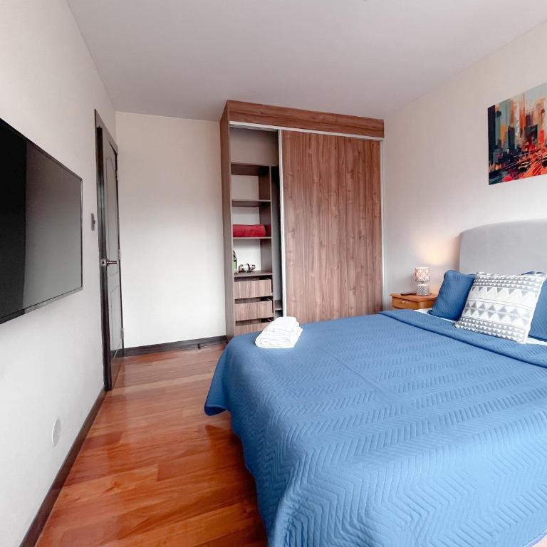 Sky Suites - Cozy & Naturally Warm 1BR Apt - One-Bedroom Apartment - 4