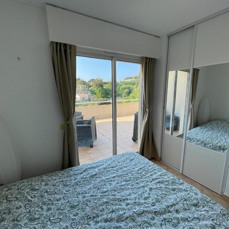 GREAT OPPORTUNITY! EXCEPTIONAL terrace & pool & garage - Appartamento con 1 Camera da Letto - 4