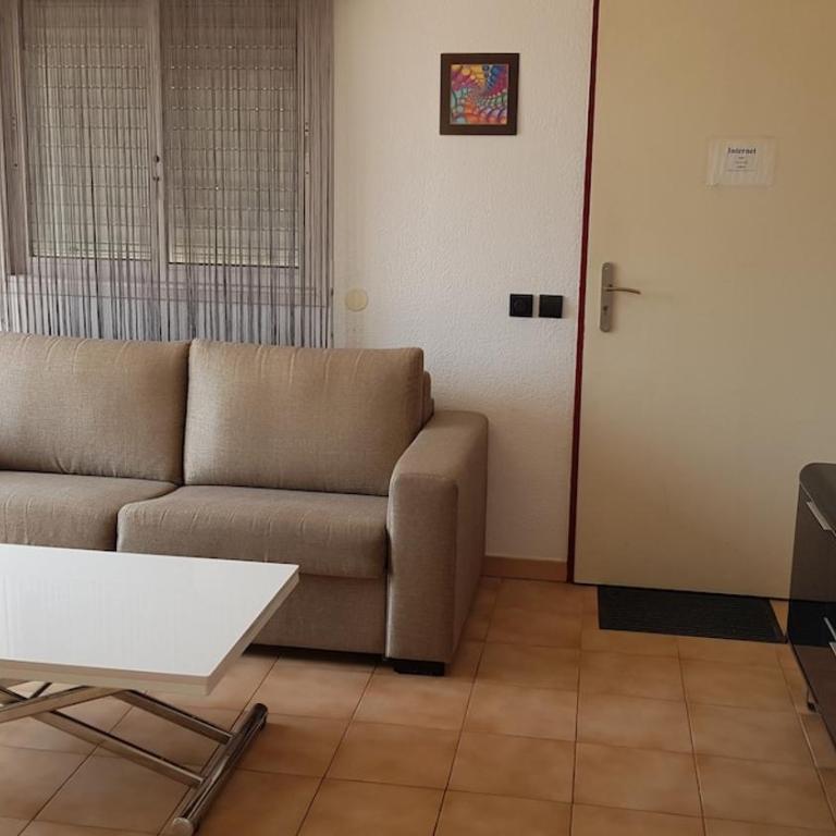 GREAT OPPORTUNITY! EXCEPTIONAL terrace & pool & garage - Appartamento con 1 Camera da Letto - 6