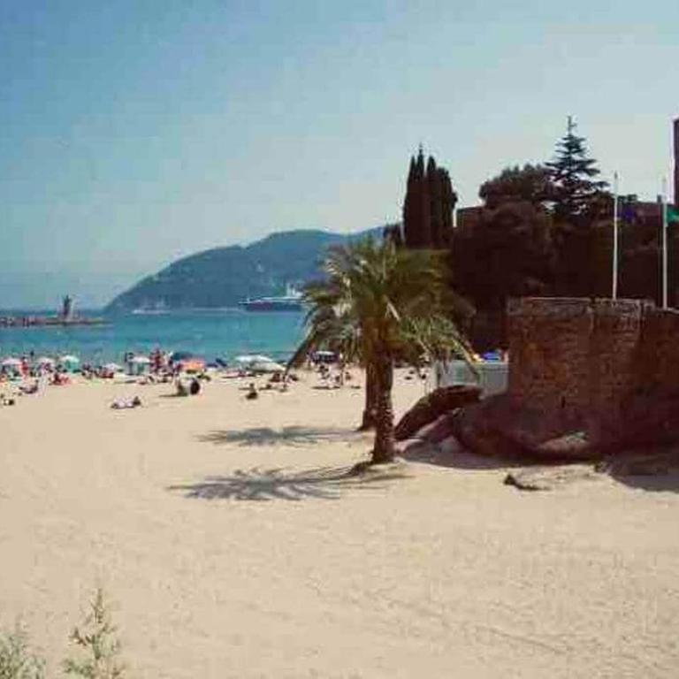 GREAT OPPORTUNITY! EXCEPTIONAL terrace & pool & garage - Appartamento con 1 Camera da Letto - 7