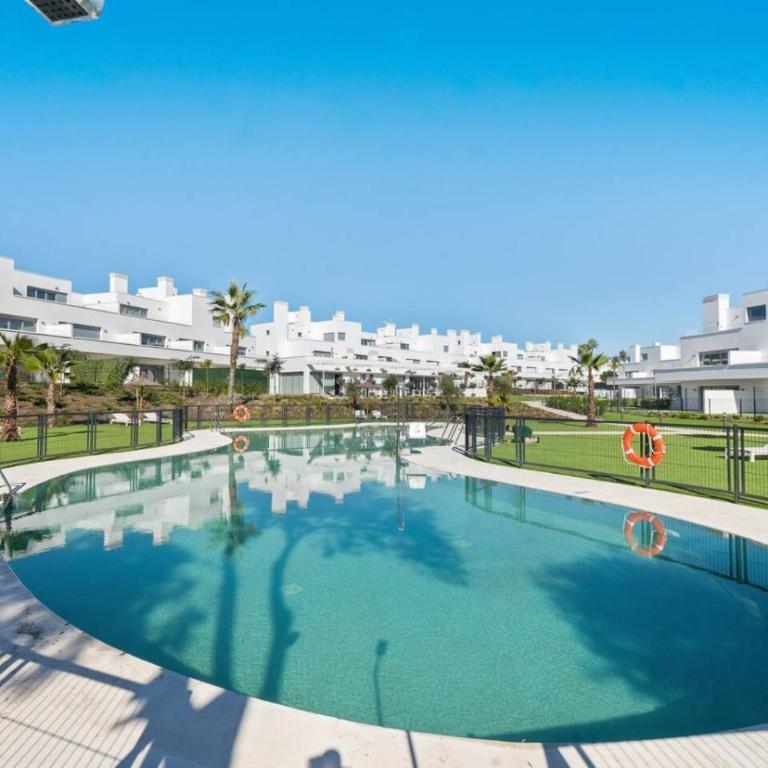 Acqua Gardens Cancelada - Pool, Gym and Co-Working, Walk to Beach - Apartamento - 1