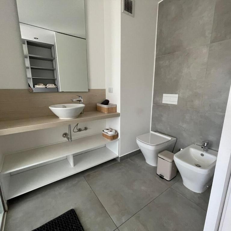 Depto Moderno con Spa y Pileta - Apartamento de 2 dormitorios - 24