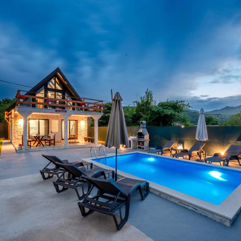 Villa Ksenija with Private Pool- Peace & Privacy - Two-Bedroom Villa - 9