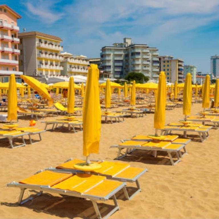 APPARTAMENTO GIALLO - OVER THE RAINBOW APARTAMENTS - LIDO di JESOLO - 4 POSTI LETTO - One-Bedroom Apartment - 17