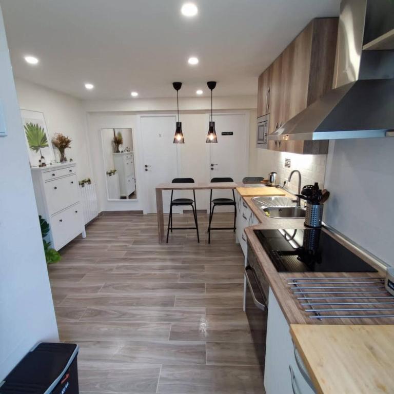 Cozy Guest Room in Modern Madrid Flat - Perfect for Digital Nomads - Single Room - 40