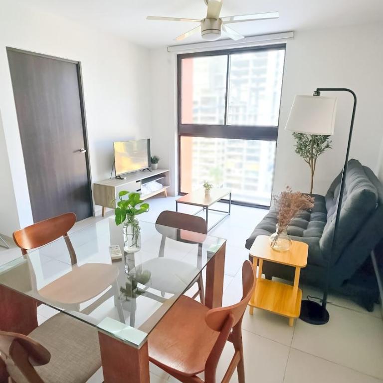 Impeccable Apartment in Downtown MTY with Private Parking Space - Three-Bedroom Apartment - 18