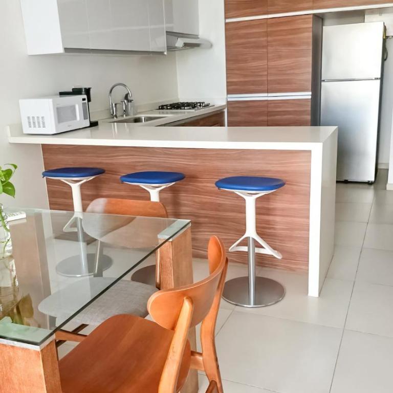 Impeccable Apartment in Downtown MTY with Private Parking Space - Three-Bedroom Apartment - 31