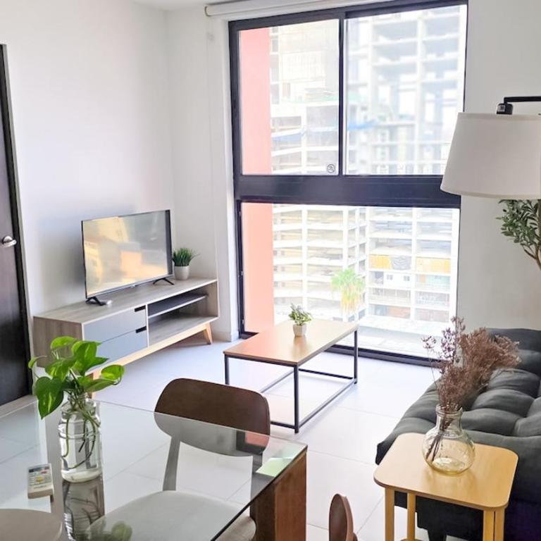 Impeccable Apartment in Downtown MTY with Private Parking Space - Three-Bedroom Apartment - 37