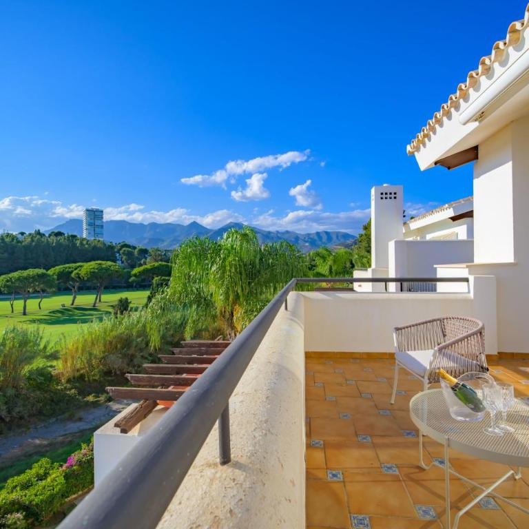 Luxurious 3-Bedroom Penthouse in Los Monteros Marbella - Apartamento - 33
