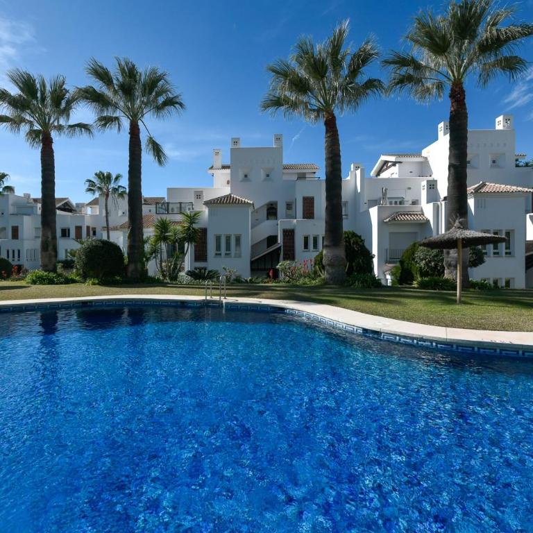 Luxurious 3-Bedroom Penthouse in Los Monteros Marbella - Apartamento - 43