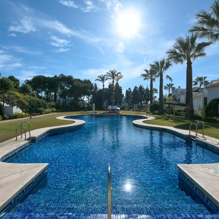 Luxurious 3-Bedroom Penthouse in Los Monteros Marbella - Apartamento - 45