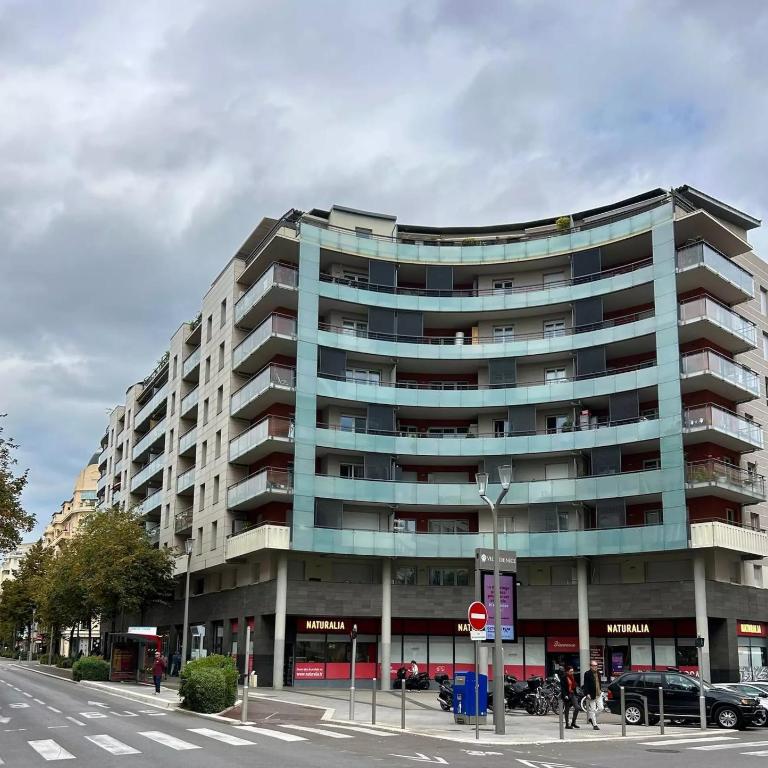 Charmant 5 pièces au cœur de Nice - Appartement 4 Chambres Deluxe - 2