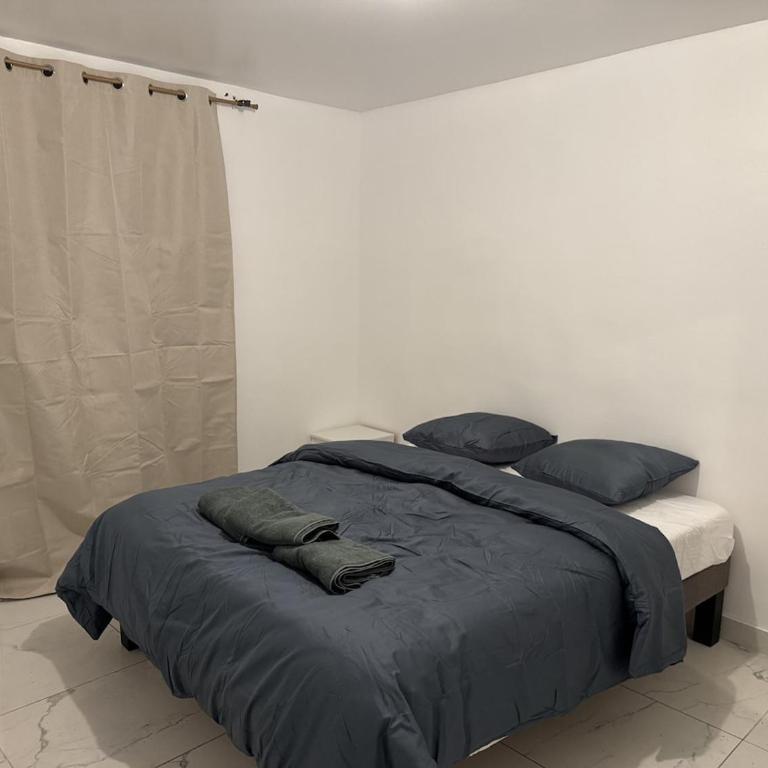 3-room apt, 7 min from RER, 15 min to Paris, 15 min to Stade de France - Two-Bedroom Apartment - 2